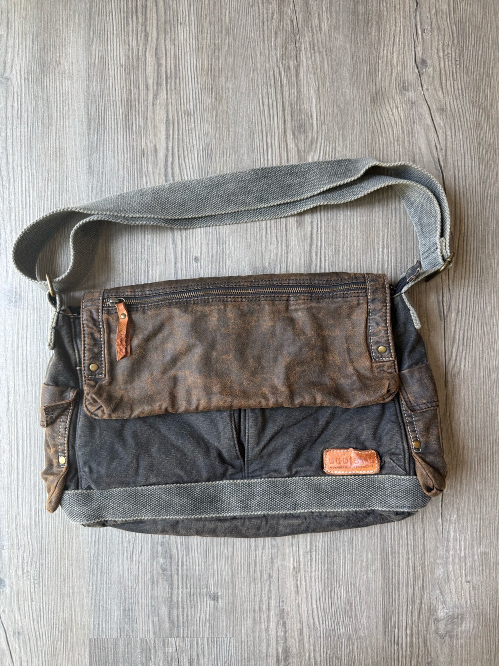 Bed Stu Messenger Bag Unisex Large Brown Black Distressed Canvas Leather Satchel